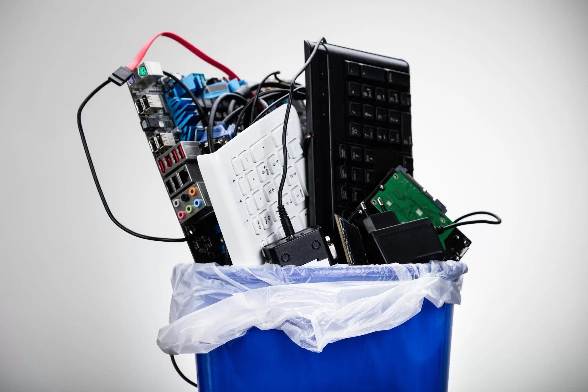 sustainable e-waste management with Wisetek USA